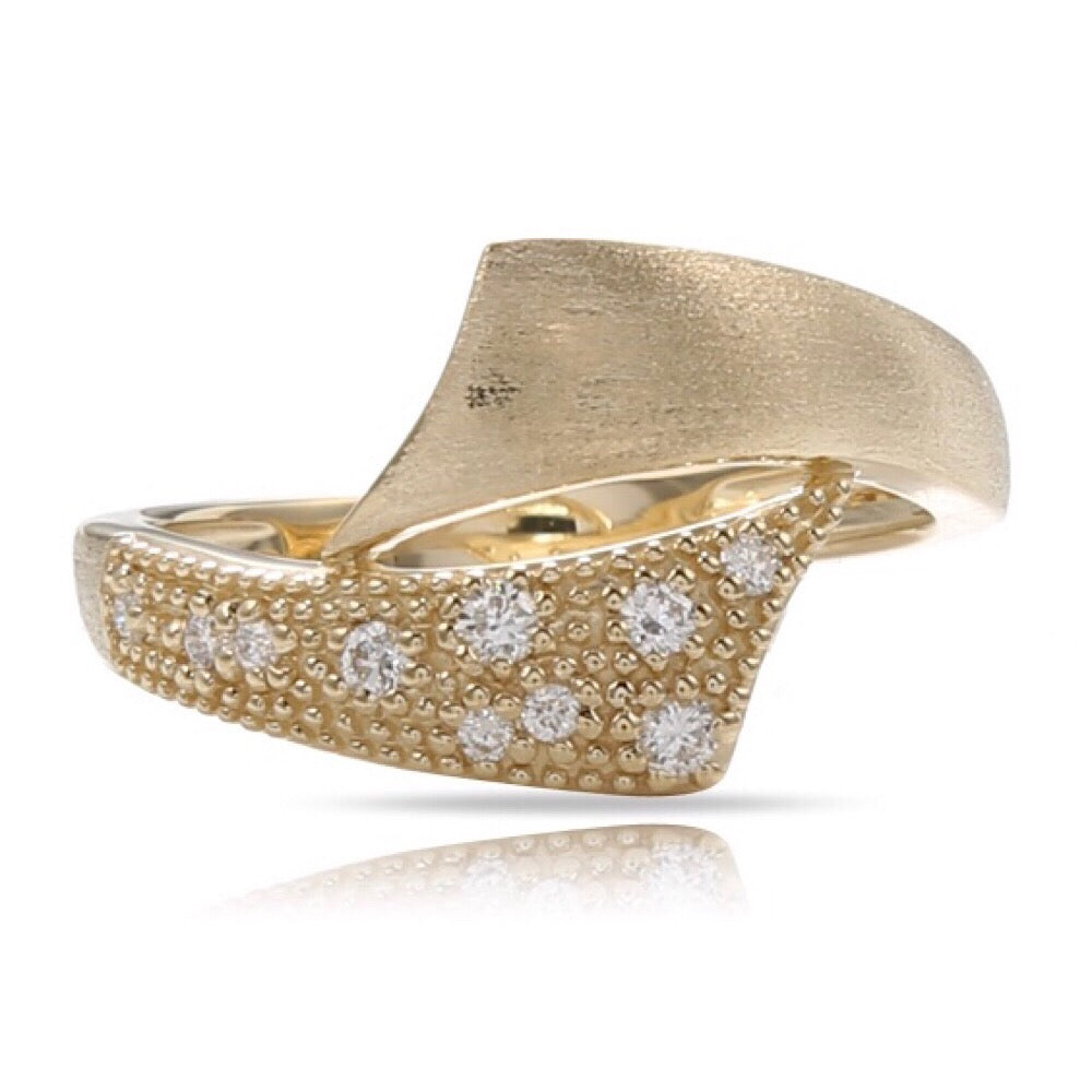 Diamond weight - .15