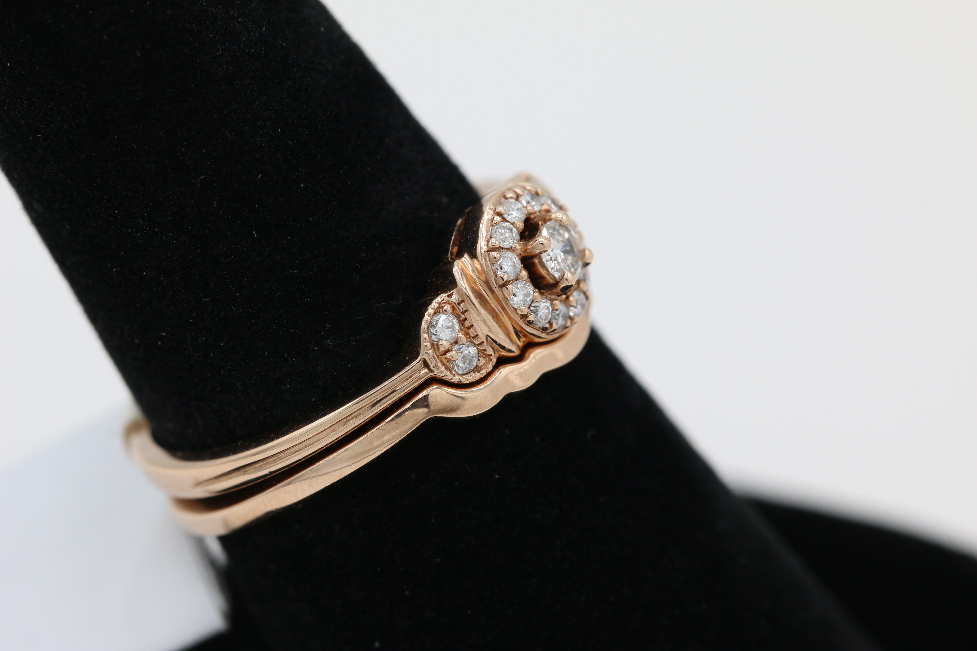 Rose Gold Halo Diamond Double Band ( 3ct tw dia )