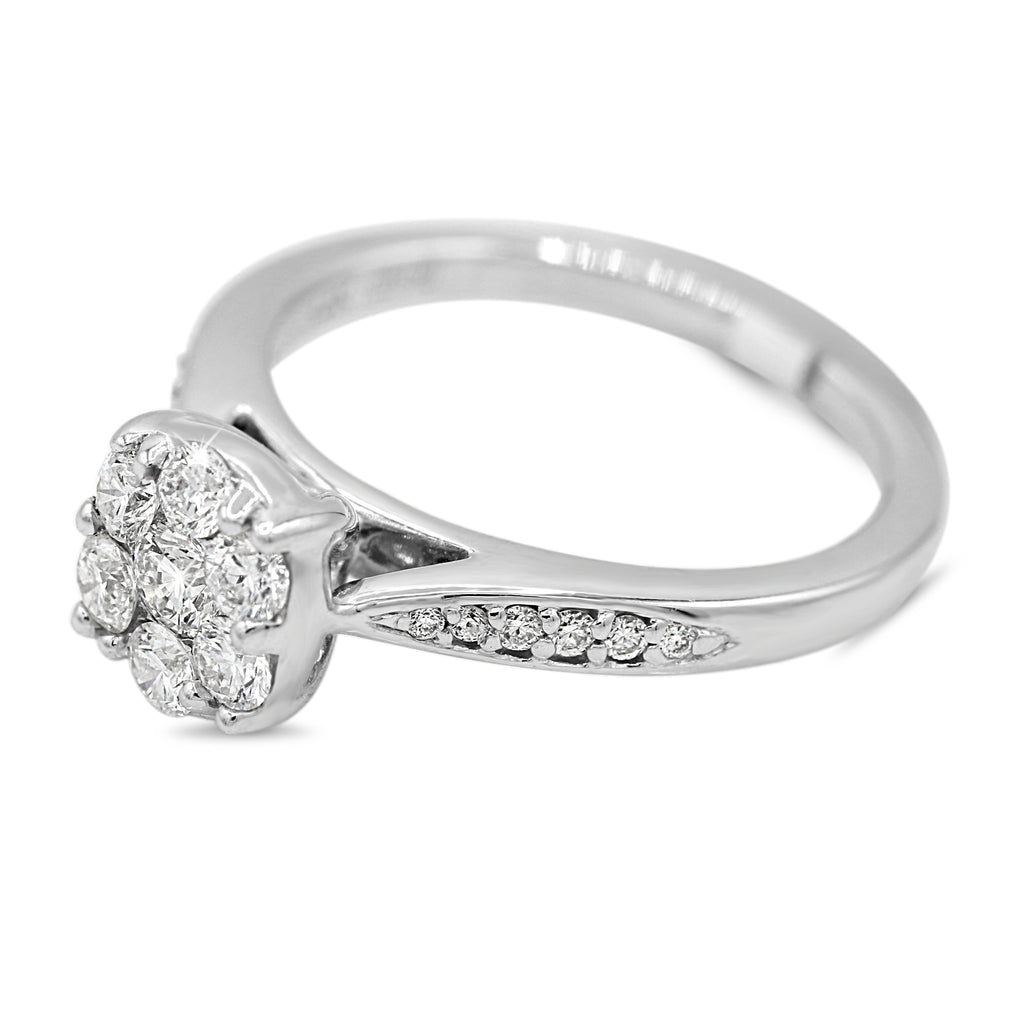 Cluster Diamond Ring in 14KT White Gold ( 0.63ct tw dia ))