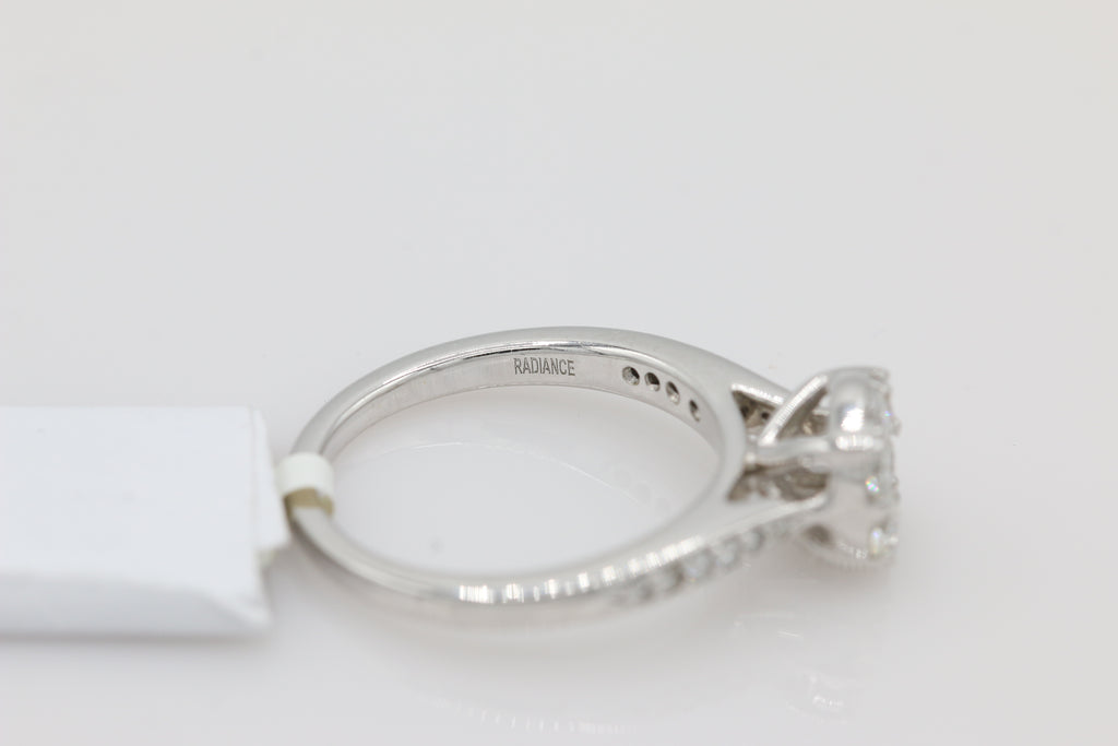 Cluster Diamond Ring in 14KT White Gold ( 0.63ct tw dia ))