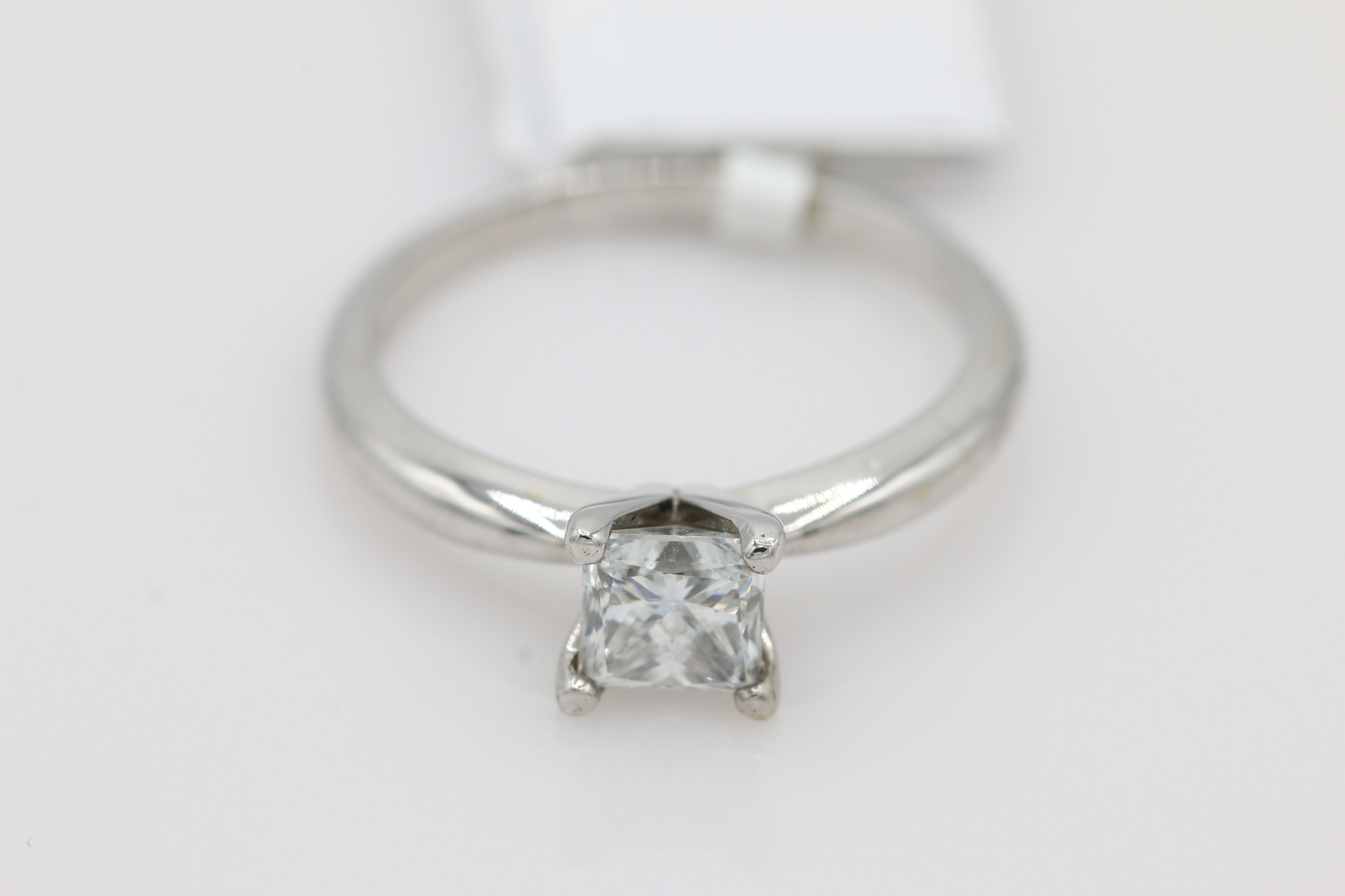 Diamond Solitaire Ring in 14KT White Gold ( 1.01ct tw dia )
