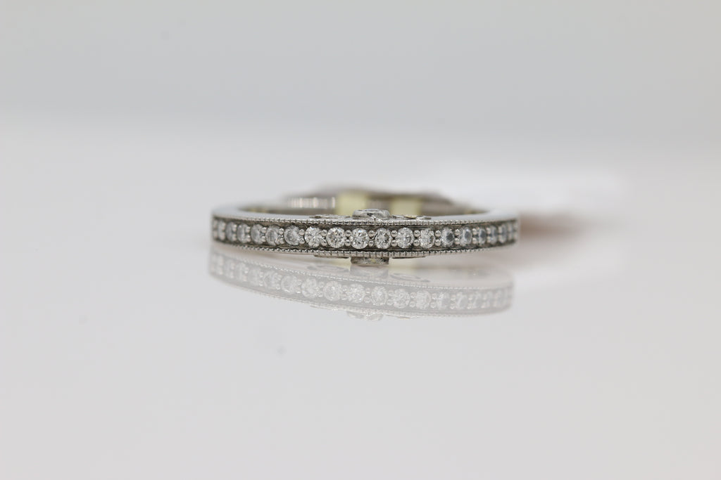 Diamond Channel Band in 14KT White Gold ( 0.25ct tw dia )