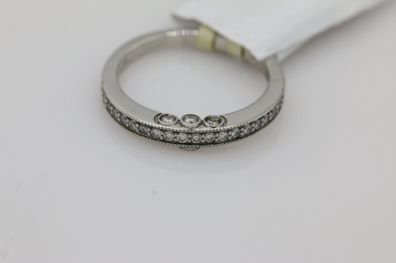 Diamond Channel Band in 14KT White Gold ( 0.25ct tw dia )