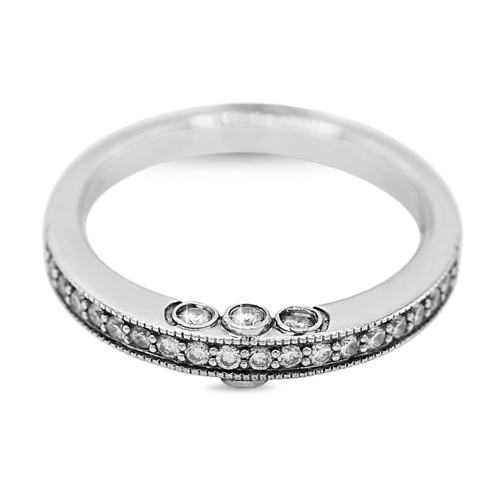 Diamond Channel Band in 14KT White Gold ( 0.25ct tw dia )
