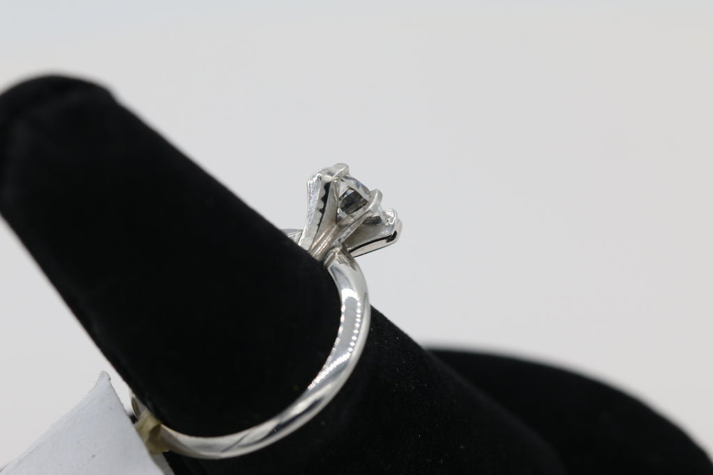 Diamond Band with Milgrain in 14KT White Gold ( 0.25ct tw dia )