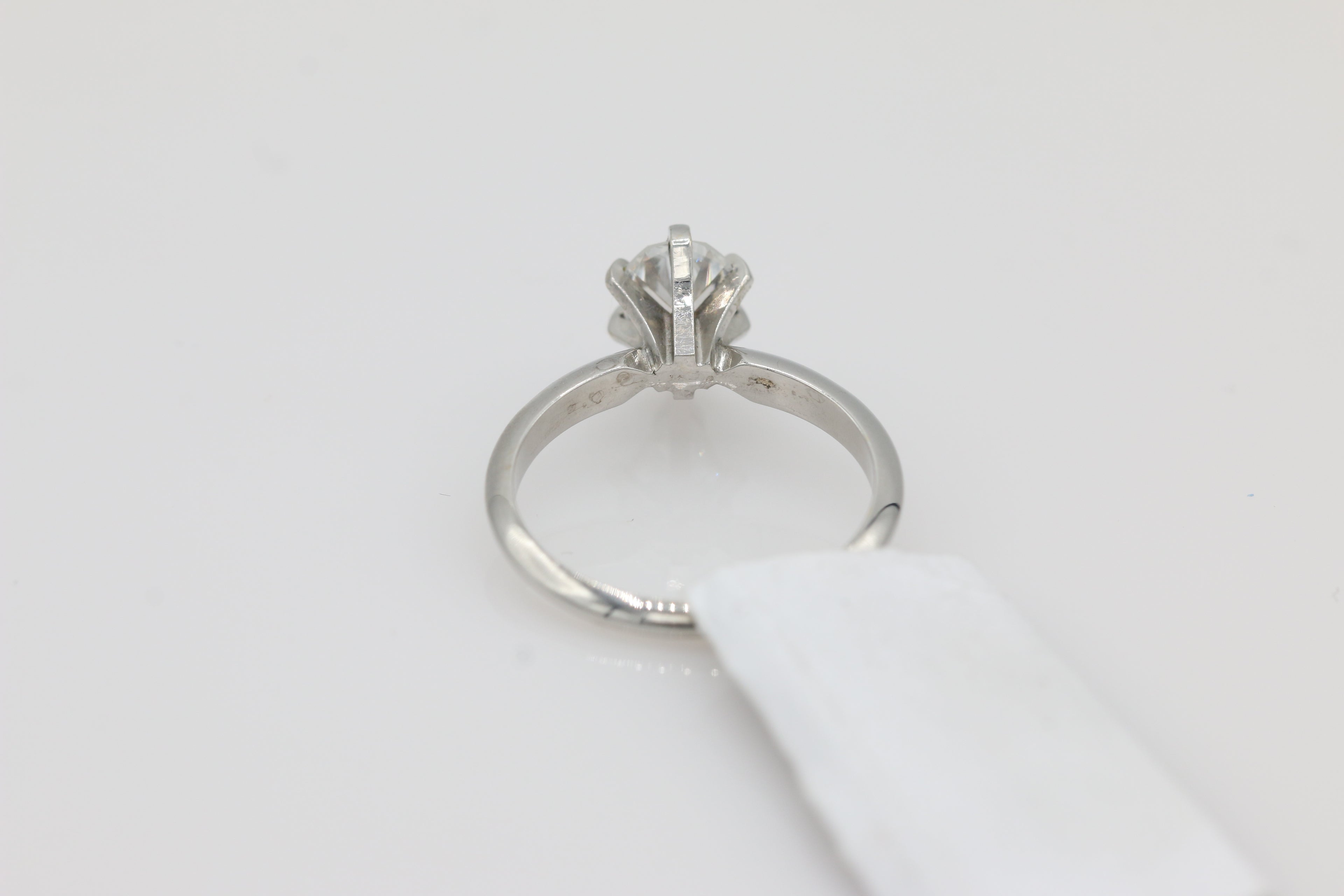 Diamond Band with Milgrain in 14KT White Gold ( 0.25ct tw dia )