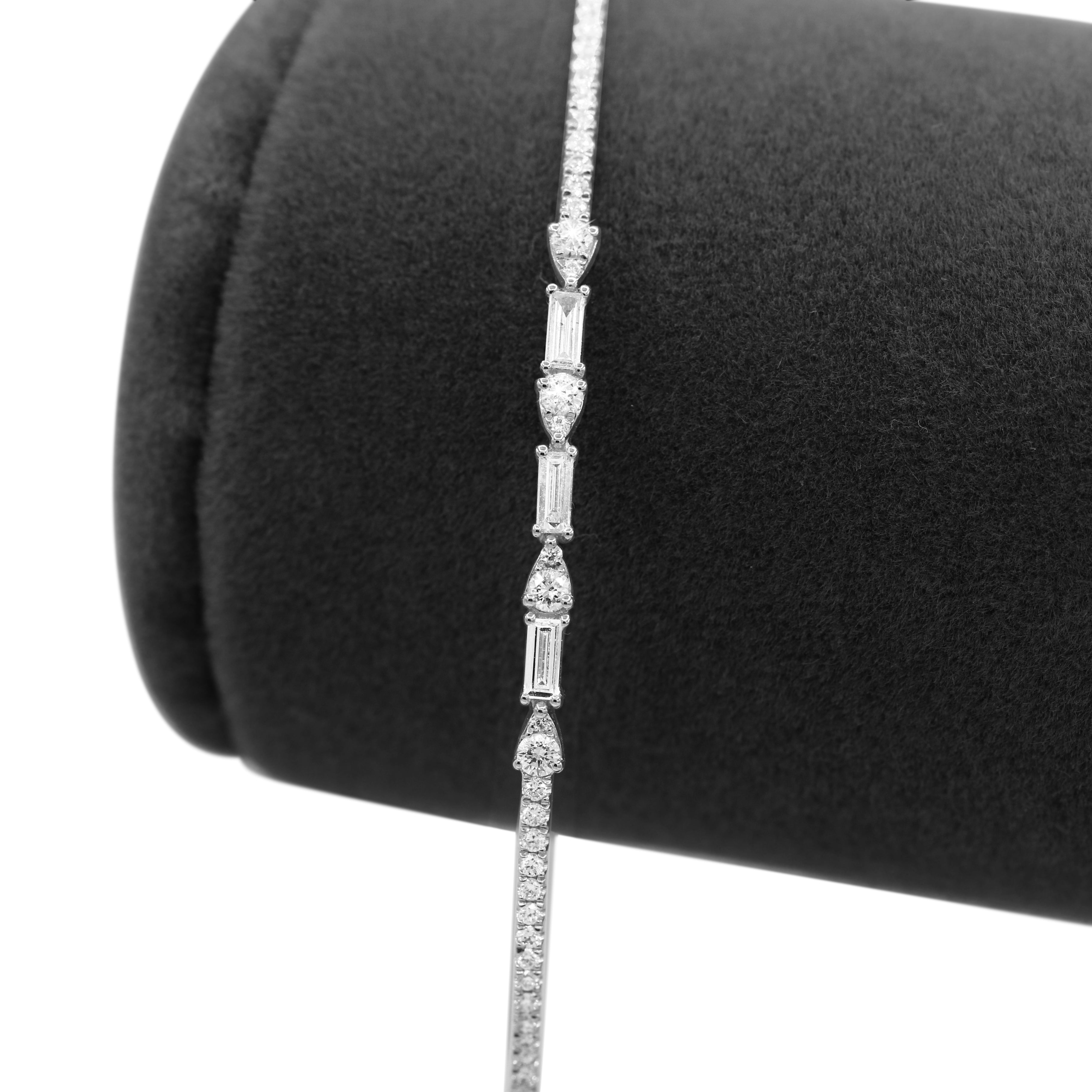 Exquisite Diamond Bangle in 14KT White Gold ( 0.56ct tw dia )