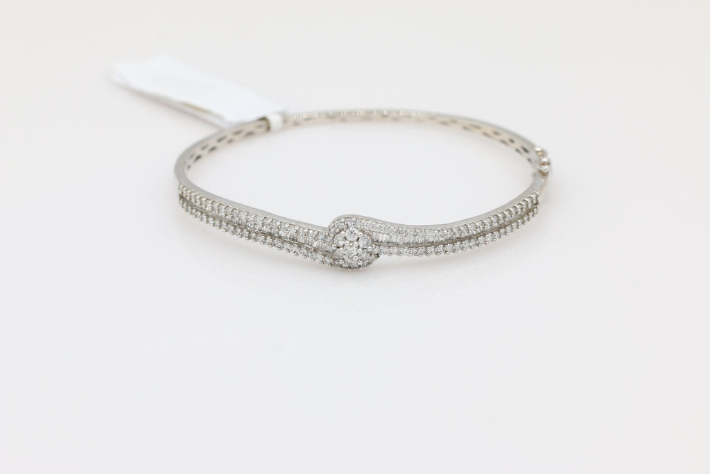 Swirl Baguette Cut Diamond Bangle in 14KT White Gold ( 2ct tw dia )