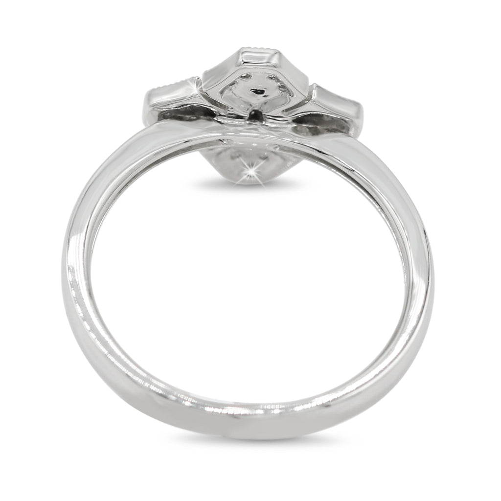 Diamond Cluster Ring in 14KT White Gold ( 0.11ct tw dia )