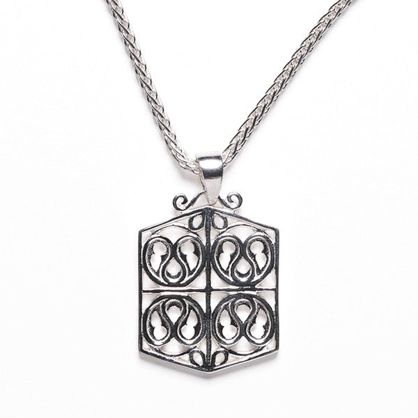 Biltmore® by Southern Gates Trefoil Necklace
